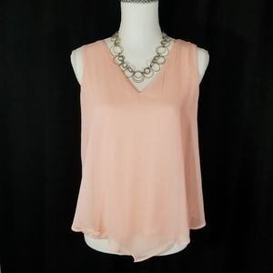Thalia Sodi pink sleeveless V neck top. Size S